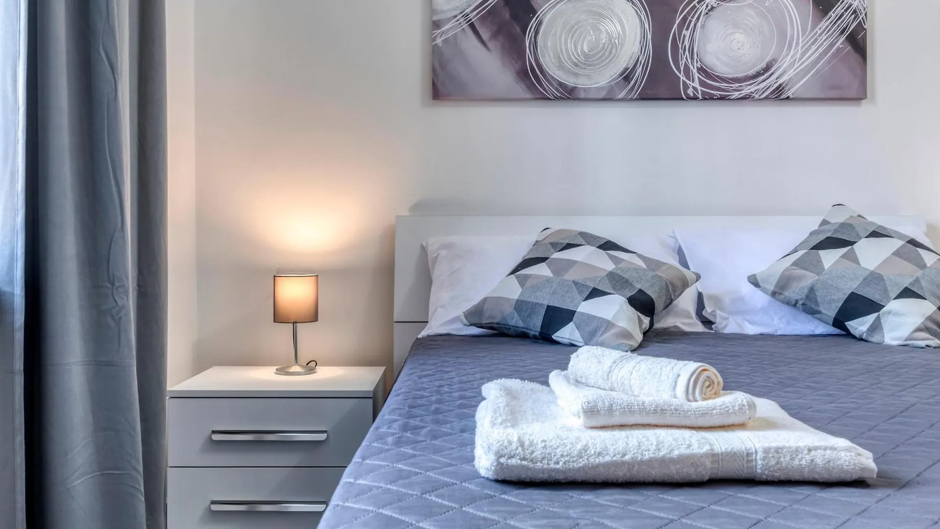 Guesthouse Civico 233 - Stanza Privata Parcheggio Colazione Bagni Condivisi Bologna 0*,  Olaszország
